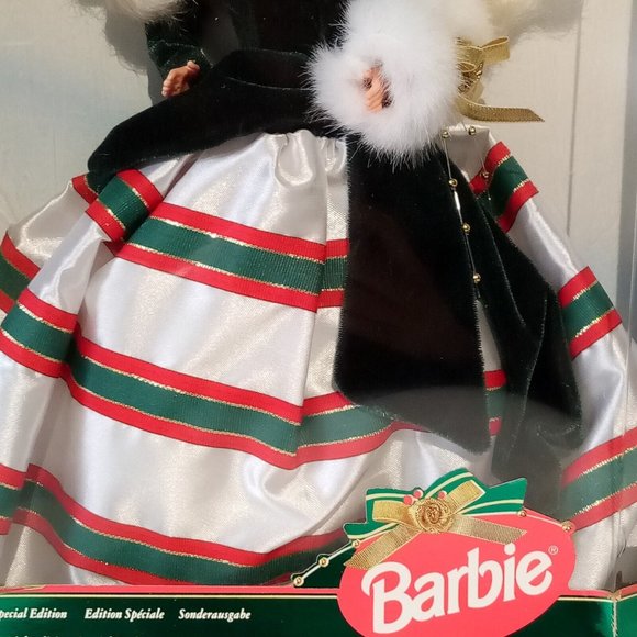 Happy Holidays Gala Barbie #13545 Vintage 1994 Special Edition NRFB MINT - Picture 11 of 11